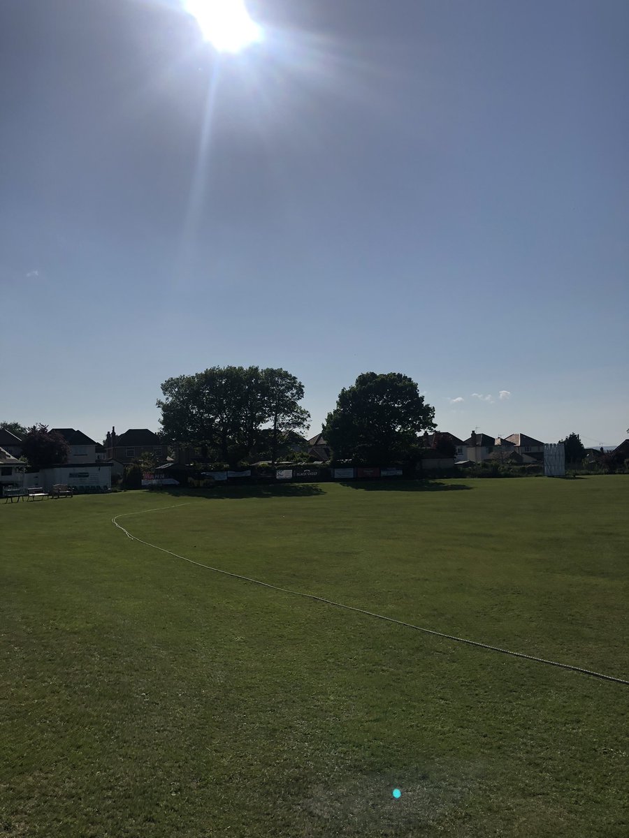 What a night for some Y5/6 Rounders. 8 schools and around 80 children taking part tonight. What it’s all about ☀️☀️ ⚾️⚾️ #harrogate #rounders #primarype
