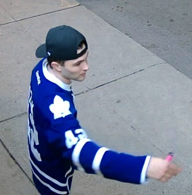 Toronto Police tweet media