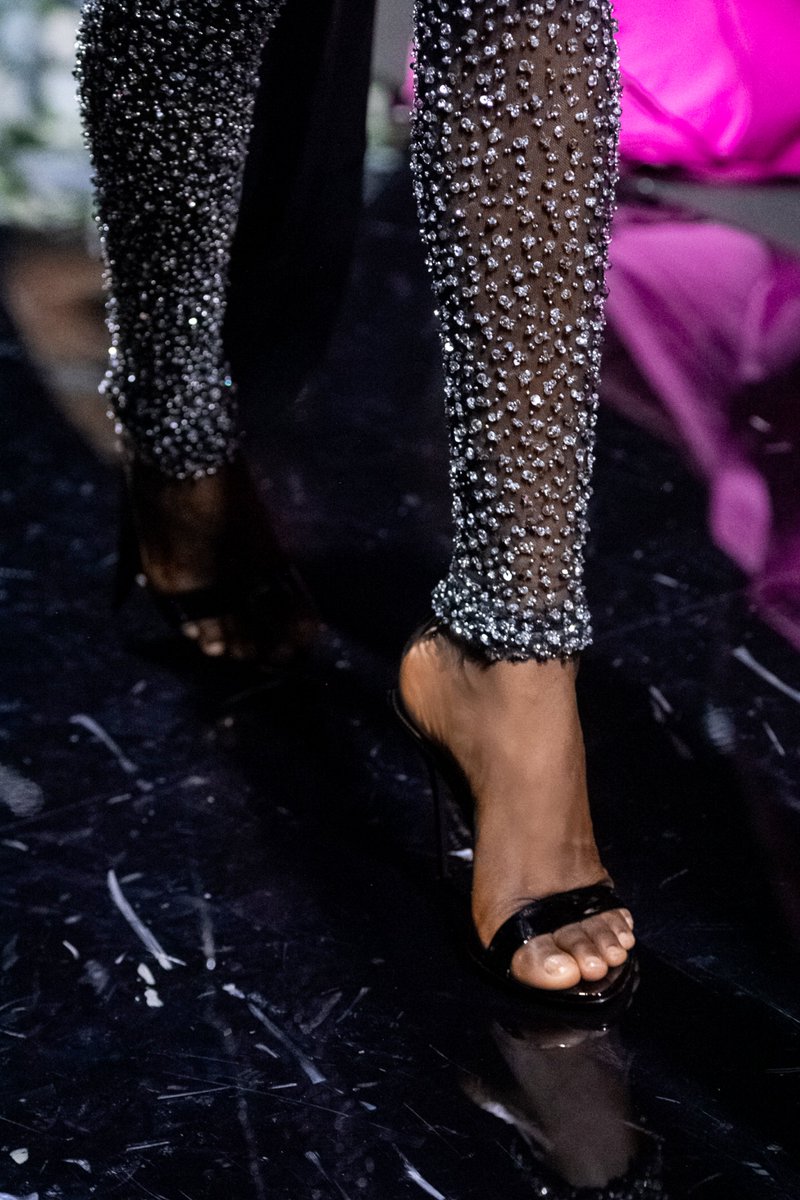 CesareCasadei's tweet photo. Casadei participated in the first couture show of @Chopard adorning the feet of the models with timelessly elegant styles.
#Casadei #Casadeiworld #CannesFilmFestival #Chopard #RedCarpetCollection https://t.co/jcEbkqpKMf