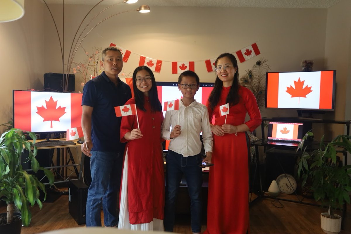 bettercart1's tweet photo. Last week, one of our talented team members and his family attended an online Citizenship Ceremony. They affirmed the oath of citizenship and signed a document to become a Canadian Citizen🇨🇦

#canadiancitizenship #DiversityAtBetterCart  #canadaimmigration https://t.co/cJMXMci7Do