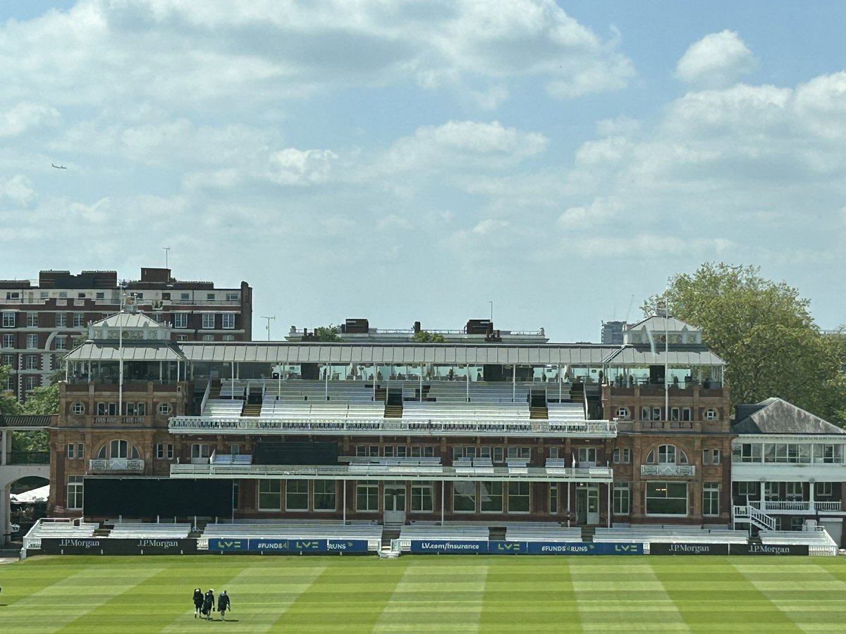 Ellie Rowley tweet media