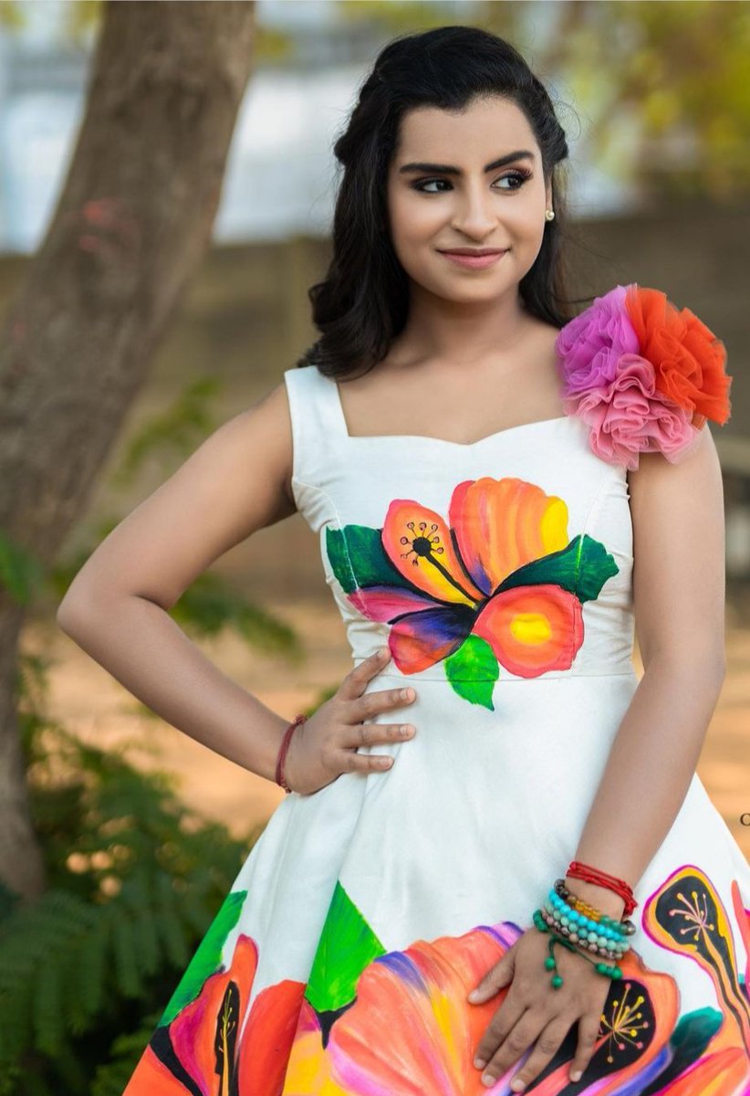 sangeet69412603's tweet photo. It is crime to be this beautiful 🥺🥺😍.... #HBDSivaangi #sivaangi https://t.co/ywuEy0Cwic