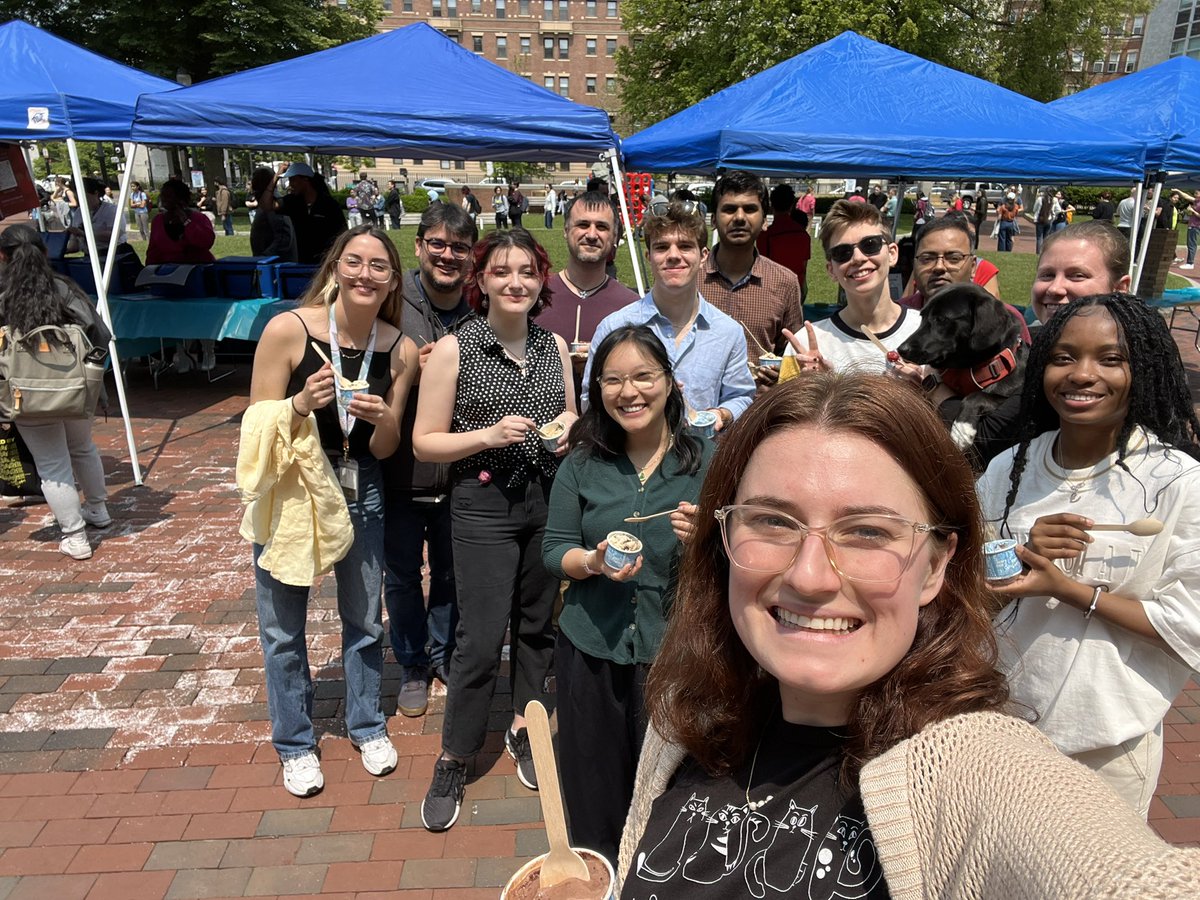 I scream, you scream, the NTD lab screams for ice cream! Taking a break from lab to get a sweet treat 😋 

#IceCreamSeason
#drugdiscovery 
#NTDs
 #WomenInSTEM