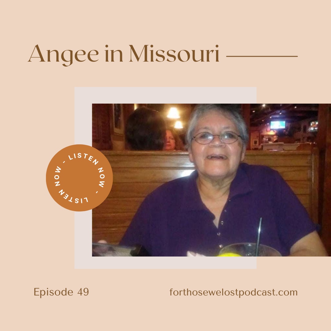 Angee in Missouri 💛 In this new episode, Angee tells the story of losing her mom to #COVID19 in Feb 2021 & shares about her own guilt & how she's working through it. Wherever u listen to podcasts or forthosewelostpodcast.buzzsprout.com. 
#covidgrief #covidloss #griefsupport @angeehaney8472