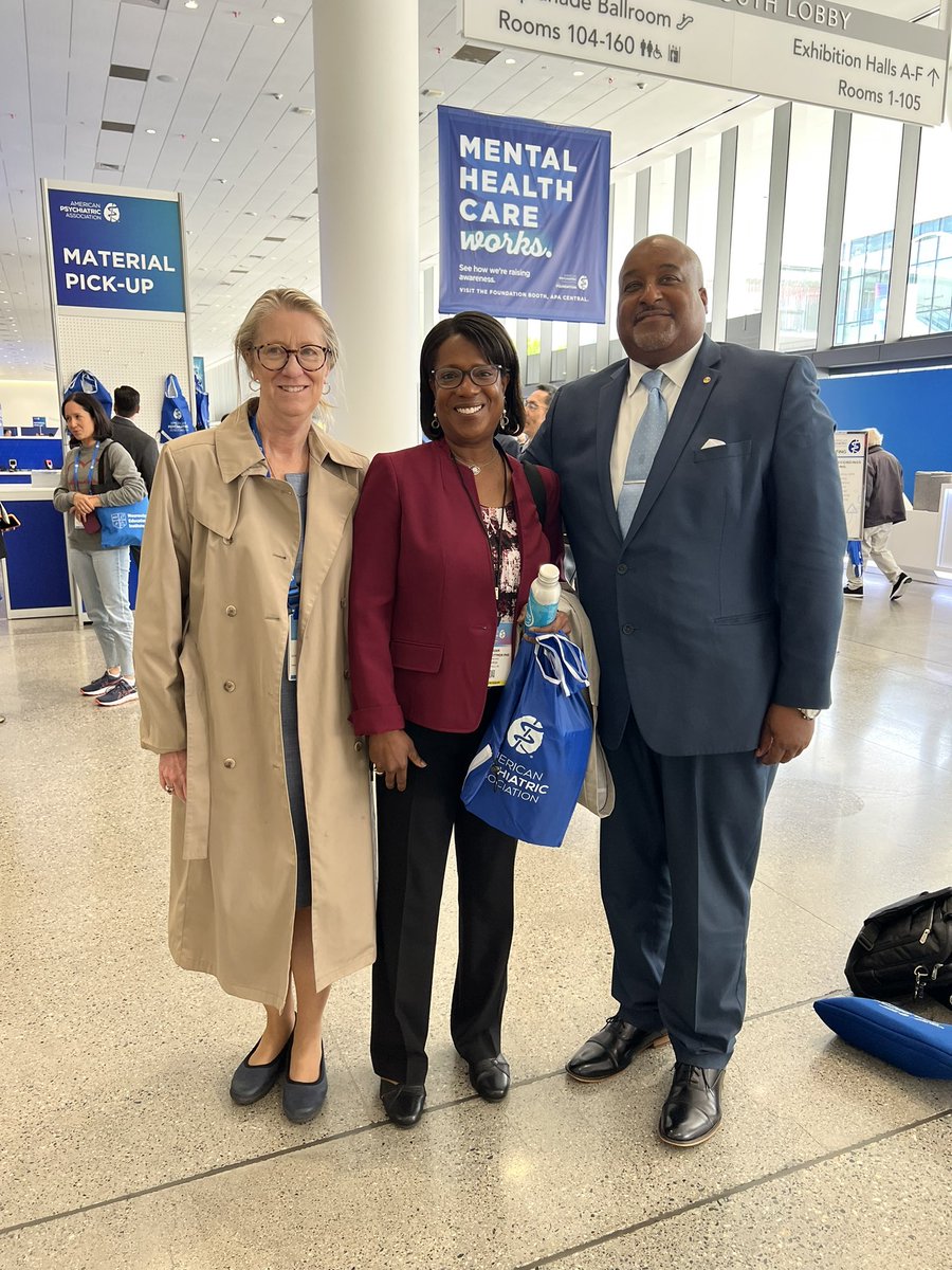 APAFExecDir's tweet photo. WOW, San Francisco! #APAAM23 was one for the books. I was delighted to spend time with colleagues from across the USA and amplify the message that #MentalHealthCareWorks. I’m already looking forward to our next Annual Meeting in New York. #APAFInAction https://t.co/l7U5lss92Z