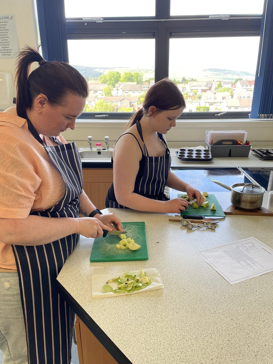 Miss Miller tweet media