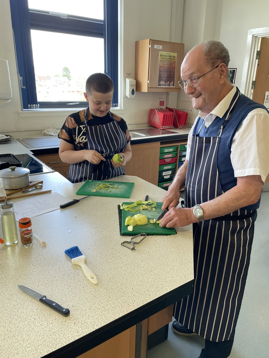 Miss Miller tweet media