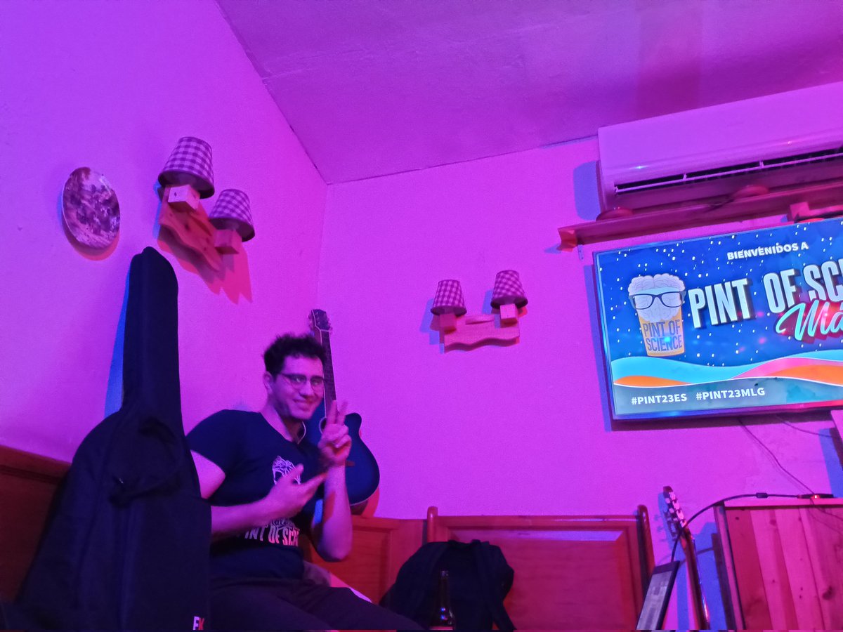 Patyzarza13's tweet image. A tope a por el último día #Pint23MLG #Pint23ES