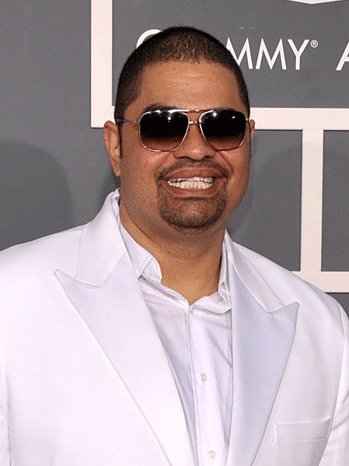 Happy Heavenly Birthday to the overweight lover
Dwight \"Heavy D\" Myers
5/24/1967 - 11/8/2011 