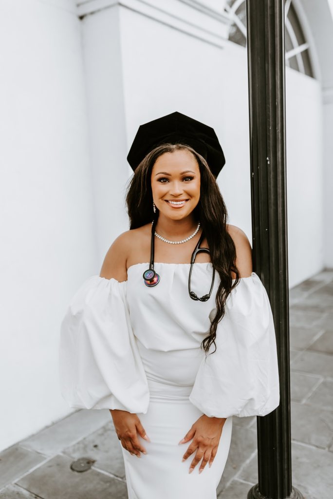 Miss_AshG's tweet photo. After almost 3 decades of education, 2 degrees, 2 separate gap years, &amp; countless disappointments &amp; triumphs the black girl who was looked at like she didn’t belong in her college sciences classes FINALLY walks across the stage in 10 days! 

#MedTwitter #BlackGradsMatter https://t.co/nSlrhtb3yk