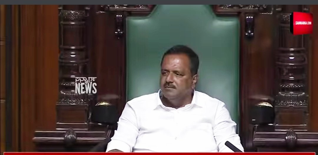 AslamJds's tweet photo. ಮಾಶಾ ಅಲ್ಲಾ ಅಲ್ಹುಮ್ದುಲಿಲ್ಲಾ 
@utkhader sir 
ಪ್ರಜಾಪ್ರಭುತ್ವದ ದೇಗುಲಕ್ಕೆ
ಆಯ್ಕೆಯಾದ ಅಧ್ಯಕ್ಷರಿಗೆ ಅಭಿನಂದನೆಗಳು. 

ನಿಮ್ಮ ಘನ ಕಾನೂನಿನ ಜ್ಞಾನ,
ಸುದೀರ್ಘ ಅನುಭವ ಮತ್ತು ಚತುರ ನಿರ್ವಹಣೆಯ ಸಾಮರ್ಥ್ಯ ಕರ್ನಾಟಕದ ವಿಧಾನಸೌಧವನ್ನು ಶ್ರೀಮಂತಗೊಳಿಸುವಲ್ಲಿ ಬಹಳ ದೂರ ಕೊಂಡೆಯಲ್ಲಿದೆ.

#speaker #UTKhader https://t.co/5gbMMHC9GB