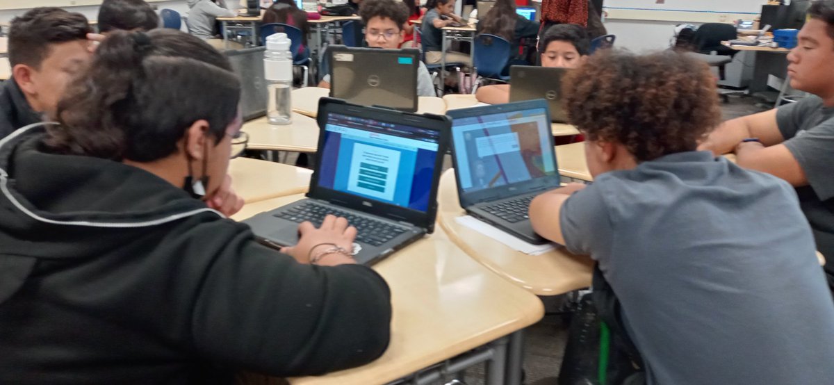 Isabel Q Serrano tweet media