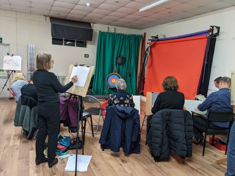 Paper&amp;Palette
WORKSHOPS
A date for your diary:

Paper&amp;PaletteWorkshops Portrait Drawing Session, Thursday 25th May, The venue is:

The Lamp Annexe
Adelaide Road 
Leamington Spa 
CV32 5AH  

The class runs from 6-8pm