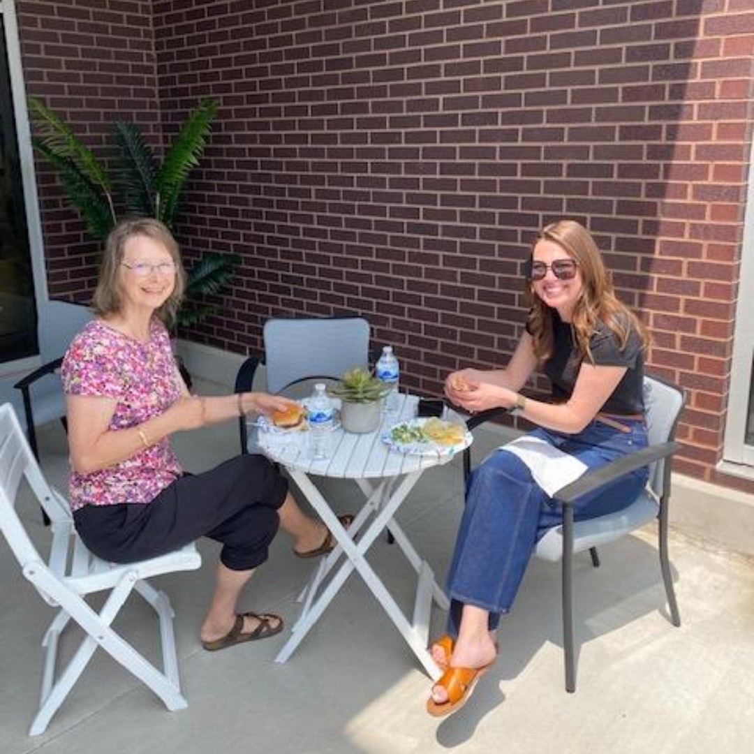 Grilled out for an office BBQ lunch party today! 🍔🌭🍴 As Realtors, we're constantly out and about working with clients, so it's always great when we can all get together at the same time 😀

#realestate #lexingtonky #kyrealtor #kyrealestate #fctucker #talktotucker #officeparty