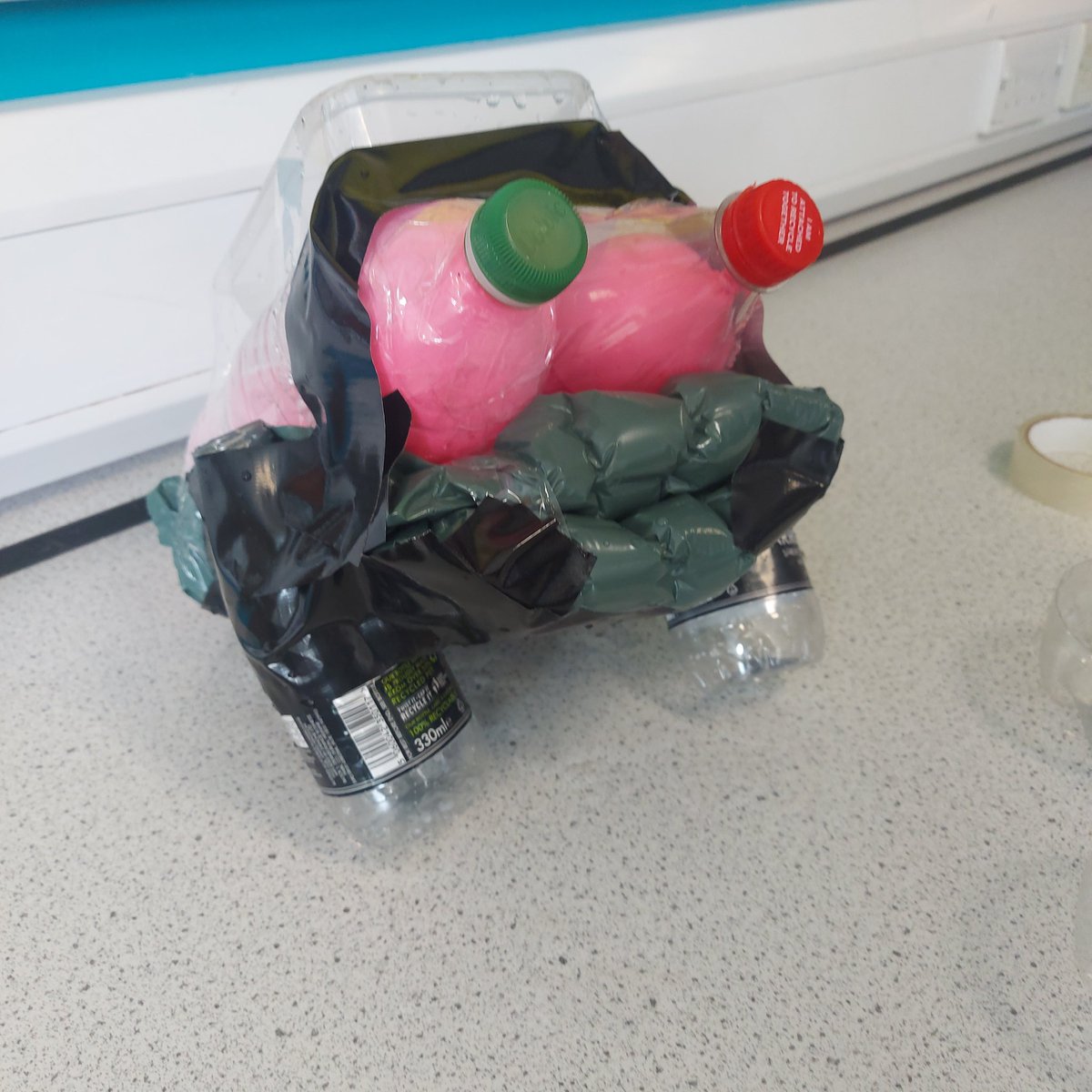 MA_ScienceDept's tweet photo. #Engineering elective were designing and building sea-worthy watercraft!

They used balloons, bottles, and other recycled materials to soke success - whatever floats your boat! 🚢 🚣‍♂️ https://t.co/fNkqUVvixE