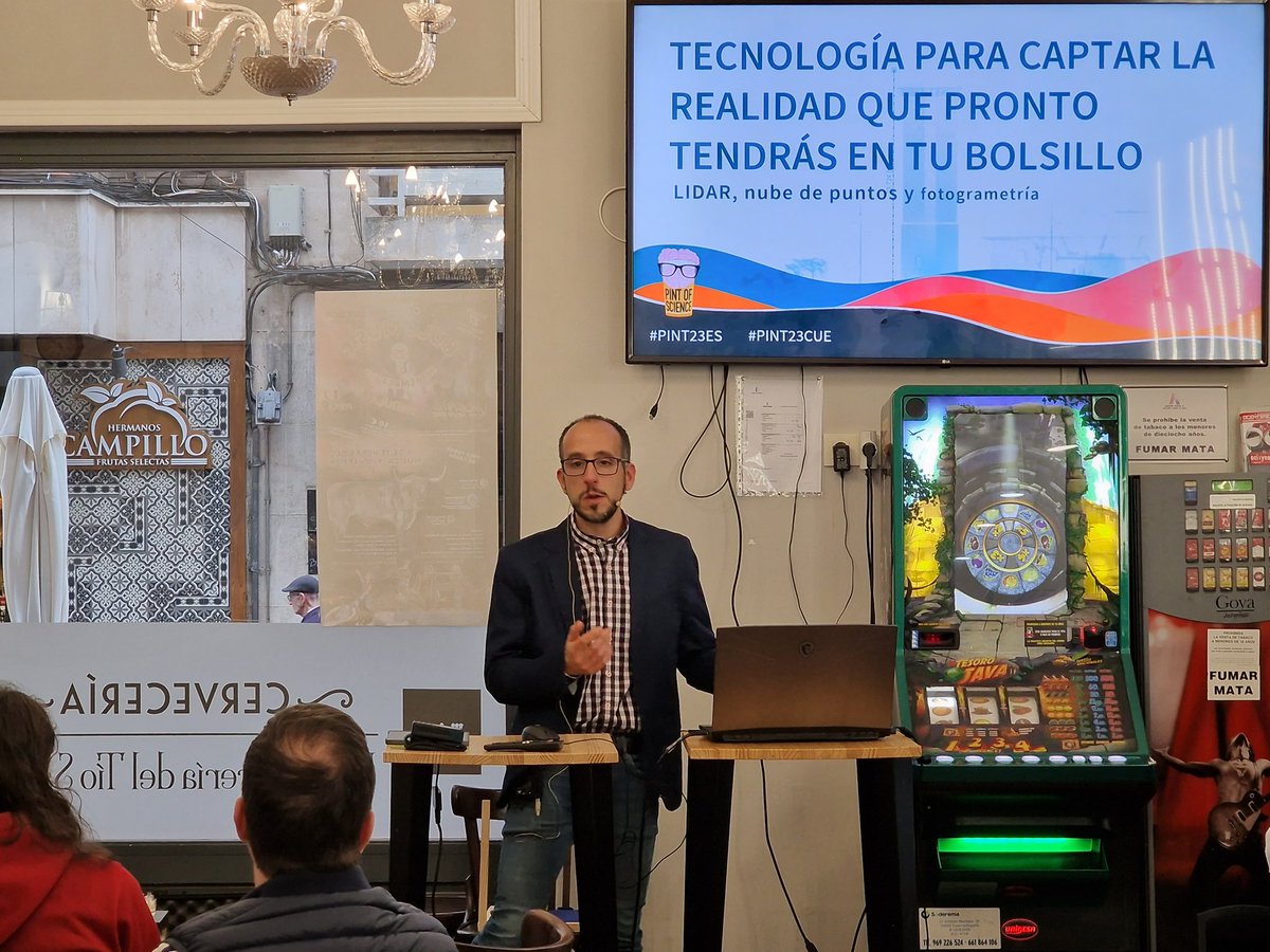 jmherranz's tweet image. Ya estamos con la última sesión #Pint23Cue #Cuenca con @JesusGArteaga @politecnicacu. Nos está explicando la tecnología Lidar #Pint23ES #Pint23  @pintsworld @pintofscienceES @FcomUCLM @FacEducacionCu  @fccsscuenca @UCLMdivulga
#Pint23Cue