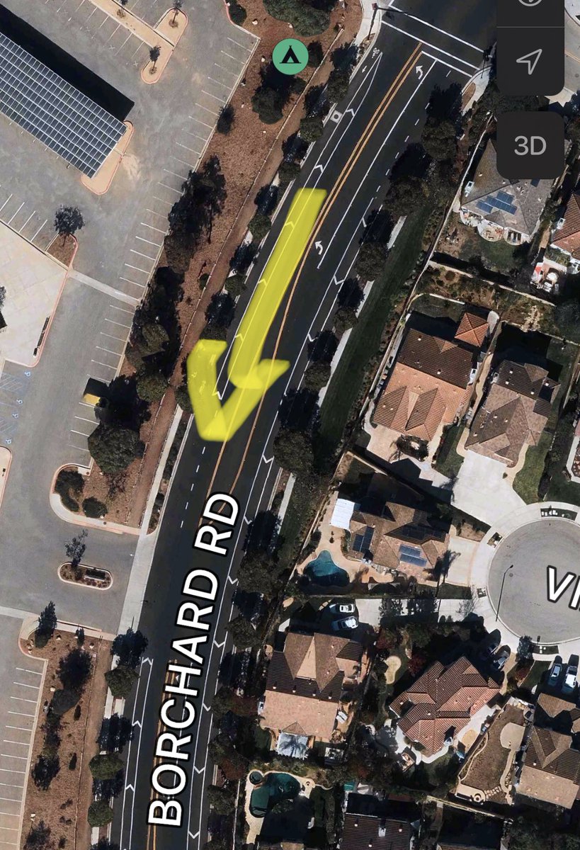 RobinDVR's tweet photo. @DirtyTesLa I have reported it stopping at the entrance to this parking lot (where there is no Stop 🛑) as of yesterday it does not stop there anymore, with no new update https://t.co/JU6Hg6FNHB
