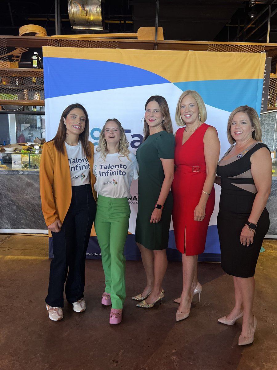 La directora de la OATRH, @prdiroatrh estuvo en el lanzamiento de la campaña: Talento Infinito, de <a href="/INprendePR/">INprende</a> y <a href="/DTRHPR/">Departamento del Trabajo y Recursos Humanos</a>, cuyo norte es facilitar y proveer herramientas a personas con diversidad funcional a la integración en el mercado laboral y sus oportunidades INfinitas.