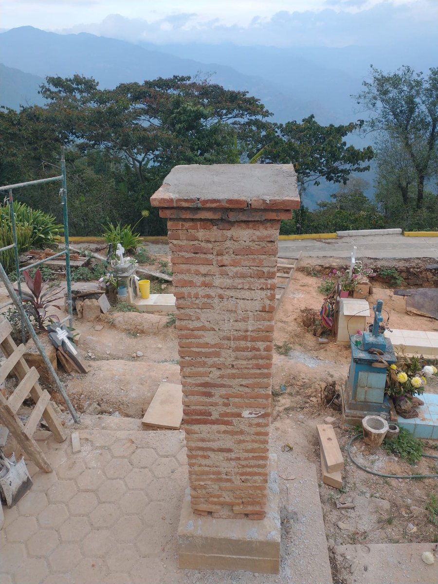 Avances: trabajos de conservación de bienes muebles e inmueble de la  Capilla del Camposanto de Otatitlán de Morelos, Talea de Castro. Parte de la 2da etapa de conservación y restauración de las  capillas y ermitas dedicadas a la Santa Cruz en el rincón zapoteco de Oaxaca.