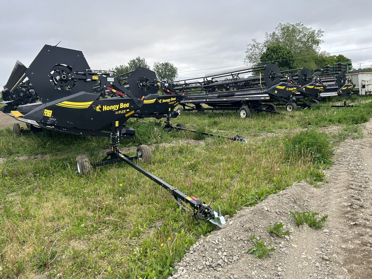 MI is <a href="/HoneyBeeMfg/">Honey Bee Mfg</a> #SDX active. Visit Burnips to get yours! #wemakecombineslookgood