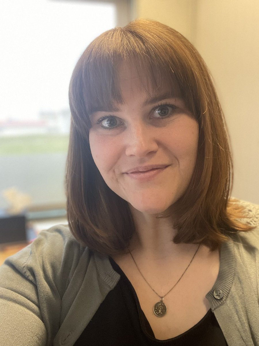 Losaði mig við vetrarhaminn í dag…hef aldrei haft jafn marga áhorfendur í klippingu, trúðu fáir að ég týmdi þessu