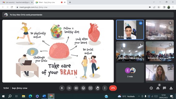 Hoy maravillosa clase taller sobre CUIDAMOS EL CEREBRO gracias a Álex Ortiz tenemos la suerte de poder contar con esta clase donde muchas clases de nuestros colegios han aprendido cómo cuidar, alimentar y rutinas para nuestro cerebro, que ayudarán a que enfermemos menos. Gracias!