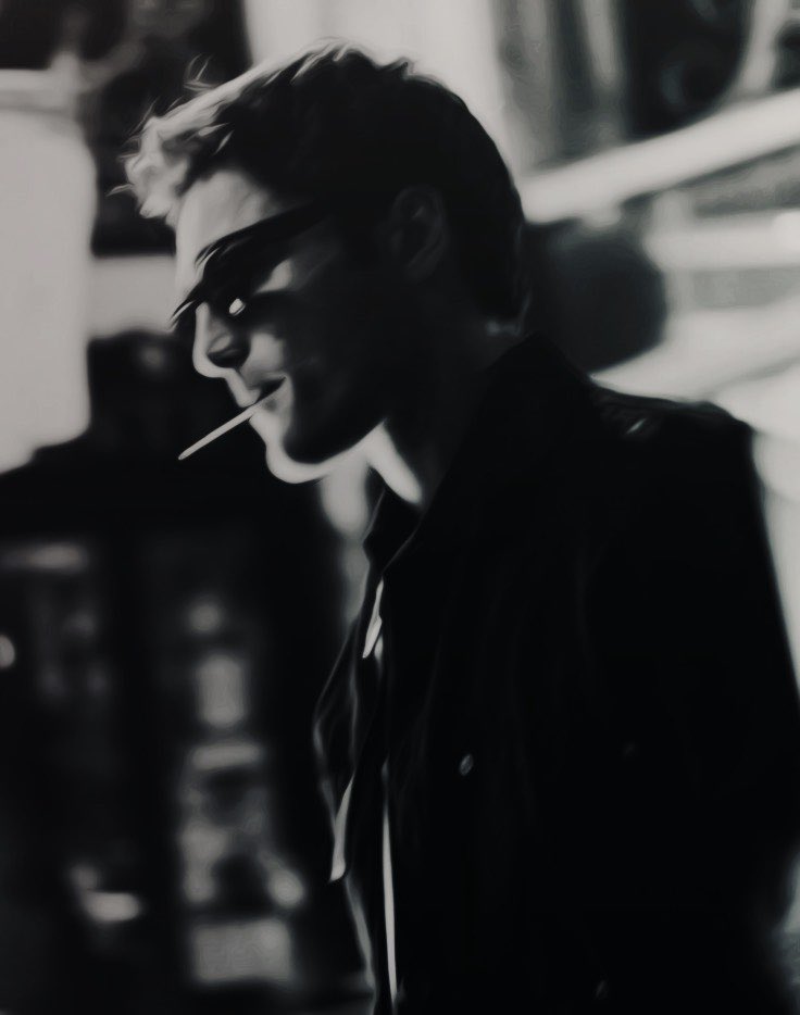 Trihart Vaisey (@theeyesofdanger) on Twitter photo 