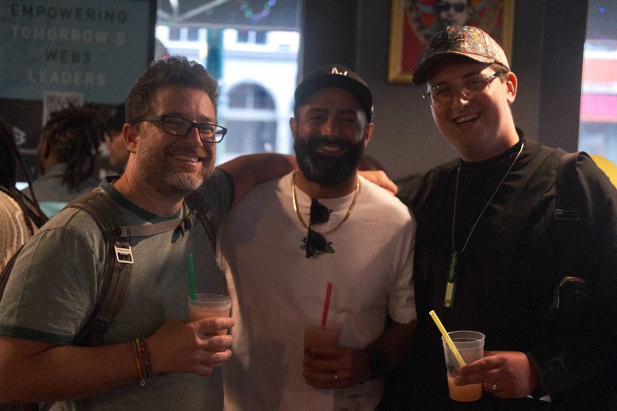 ʀᴏɢᴇʀ ᴄʜᴀʙʀᴀ (@rchabra) on Twitter photo .<a href="/davidcash888/">DavidCash.888 ᵍᵐ ᯅ .𖥔 ݁ ˖</a> appreciation post - we couldn't have done it without you fren ♥️♥️♥️ #VeeCon #BOUTTHATWEB3 .<a href="/davidcash888/">DavidCash.888 ᵍᵐ ᯅ .𖥔 ݁ ˖</a> appreciation post - we couldn't have done it without you fren ♥️♥️♥️ #VeeCon #BOUTTHATWEB3