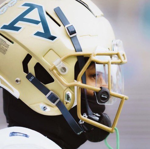 Blessed to receive an offer from The University Of Akron <a href="/Nrenna/">Neal Renna</a>  @RivalsFriedman <a href="/BrianDohn247/">BrianDohn247</a> <a href="/QPayton/">Big Q</a> <a href="/CoachShaunJames/">Shaun James Jr</a>