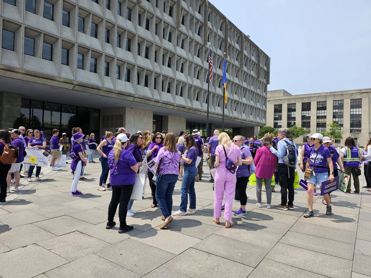 ppberkeley's tweet photo. A great rally in DC... What do we need? Access!! When do we need it? Now!!
@ALZIMPACT #moretime #ENDAlz https://t.co/uJkUr15pAa