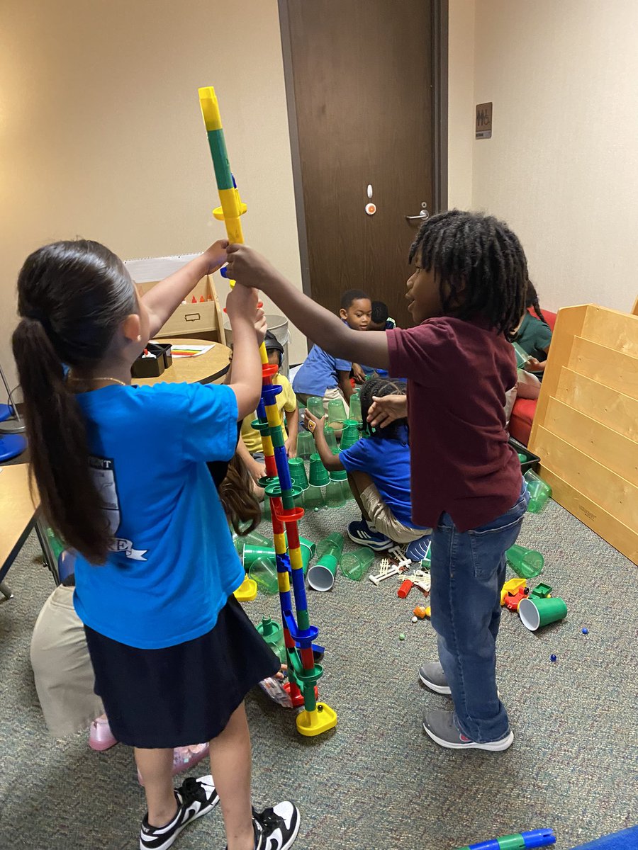DrTLSha's tweet photo. Building the tallest tower …. Or the most wide (marble run)? 😍🐴 @Martin_Mustangs @MsAllberry https://t.co/DZU8MLzUhE