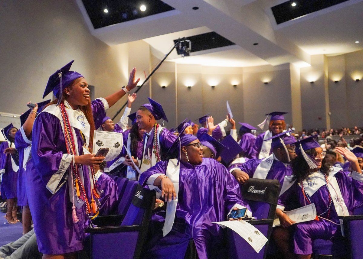 JEFCOED's tweet photo. It was a centennial💯 celebration for Minor High School as the 100th graduating class proudly walked across the stage!🎓
The best is yet to come! Congratulations to all of you!!
@MinorHighTigers @gonsoulinwalter @Jefcoed6_12 #Classof2023 #MinorPride #JEFCOEDproud https://t.co/4NdlZ4svYM