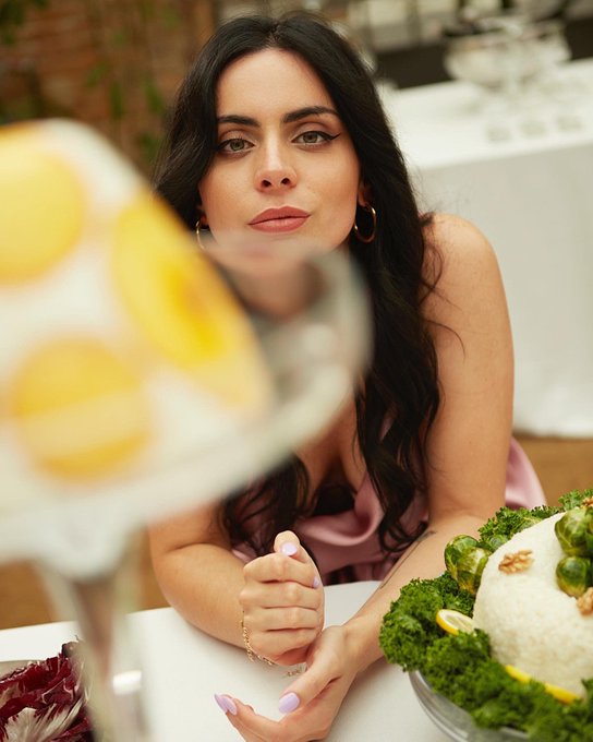 invitame to your parties, i am not going to behave well https://t.co/KV2PrPbV8Y