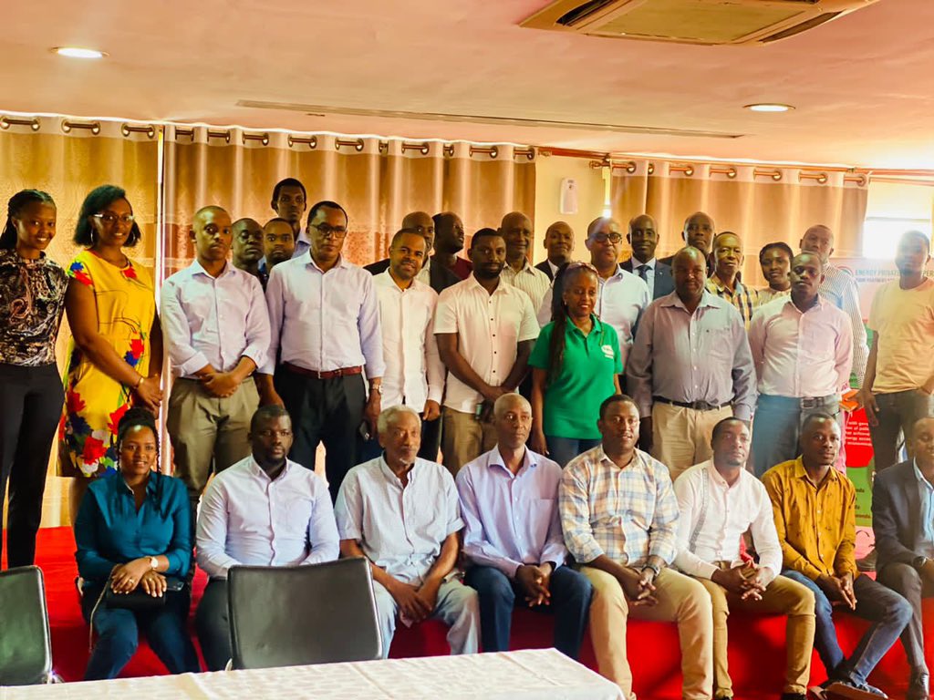 epd_rwanda's tweet photo. Currently underway - EPD members convene in a comprehensive GA meeting, to deliberate on the association's impact assessment, key strategies, and tactics. In-depth discussions revolve around optimizing service delivery to members and fostering a positive influence in the sector https://t.co/Ca7HqiS8Ju