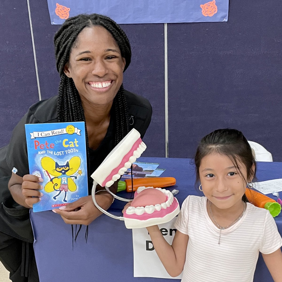 SterlingElemen1's tweet photo. When Career Day AND Books on Break fall on the same day! 📚 👮♀️ 👨🚒 🦷 🪥 👟 @CharMeckSchools @PromisingPages #sterlingpride🐯 #BooksonBreak #SiSePuede #YesWeCan #CareerDay2023 https://t.co/AsCoP9MJZ3