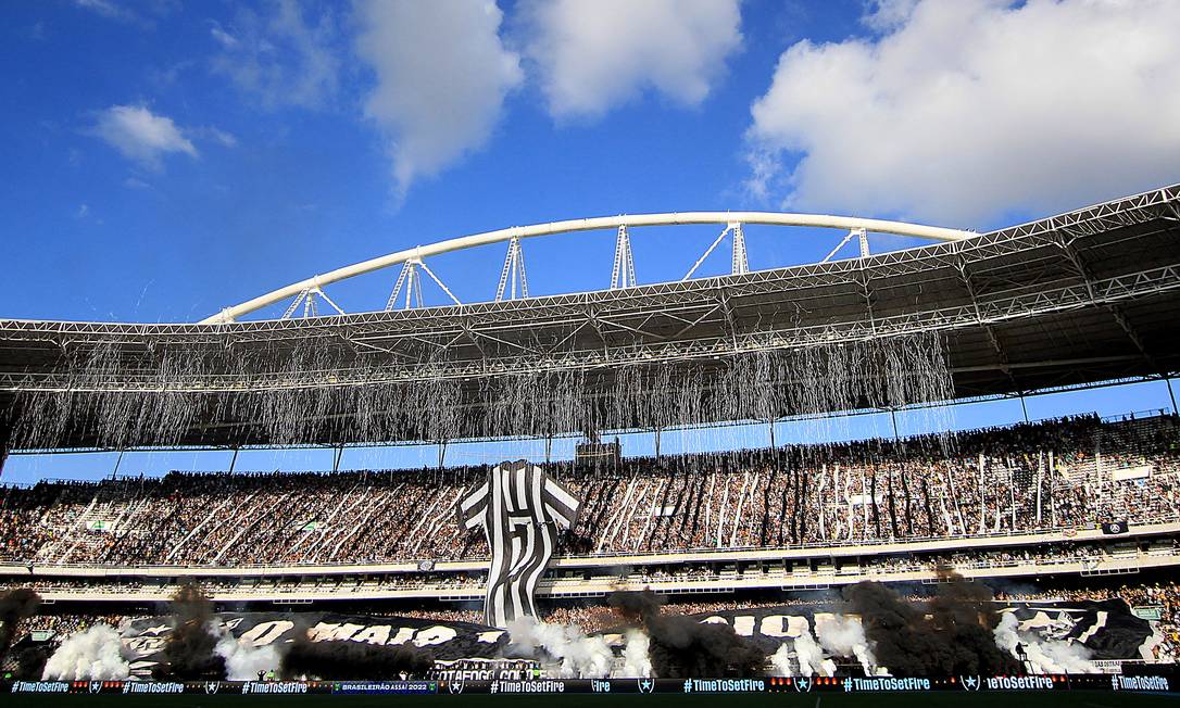 CristaoBFR's tweet photo. 🏁 BOTAFOGO, CONTE COMIGO!
Quem vai no próximo jogo do Botafogo no Niltão pelo Brasileirão eu não faço a menor ideia, porém se tem uma coisa a qual eu tenho certeza é que
EU ESTAREI LÁ, COMO SEMPRE!
#VocêNuncaEstáSó #Botafogo #SócioTorcedor #Camisa7 #ConteComigo https://t.co/vw22gtfE3l