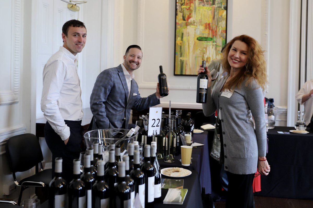 CanadianUK tweet media