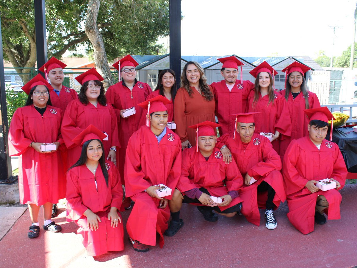 The annual Senior Walk took place this week at Immokalee Community Academy. 22 seniors from Immokalee High School, all former students of ICA, came back to their alma mater where the entire student body cheered them on and wished them well. Congratulations to the class of 2023.