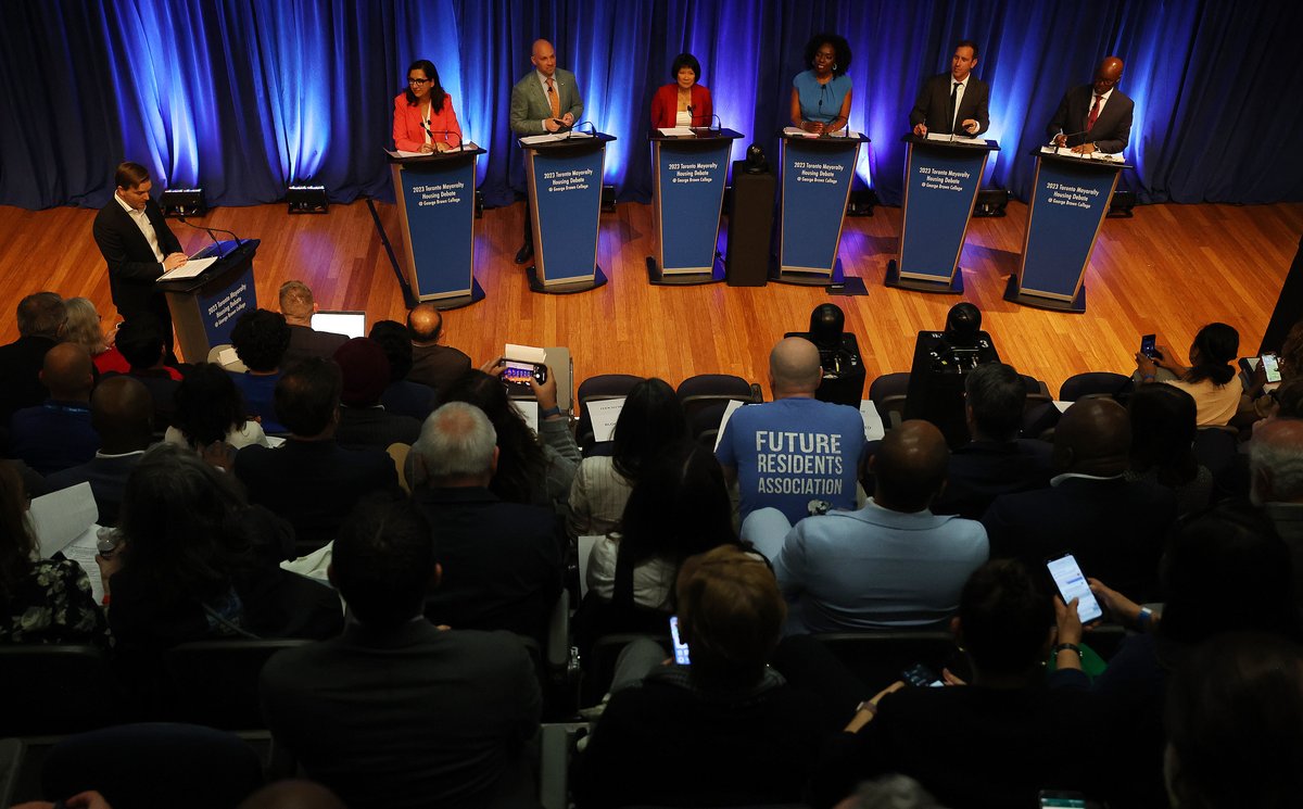 SteveRussell's tweet photo. Toronto Mayoral candidates Ana Bailão, Brad Bradford, Olivia Chow, Mitzi Hunter, Josh Matlow, and Mark Saunders, making his 1st debate, gather for their 2nd debate of the day, this one on the housing at George Brown College. #TOpoli #TOelection https://t.co/nZox9pE5N4