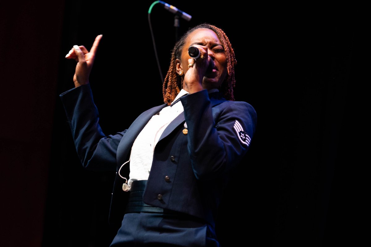 Scott Air Force Base tweet media