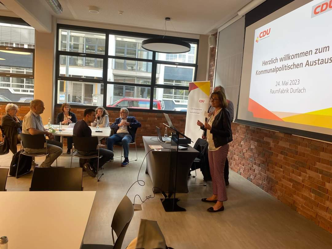 Katrin.Schuetz (@schuetzkatrin) on Twitter photo Komunalpolitischer Austausch der Cdu Karlsruhe-Stadt. #cdugemeinderatsfraktionKarlsruhe #RaumFabrik #aktivgestalten <a href="/CDUKarlsruhe/">CDU Karlsruhe</a> Komunalpolitischer Austausch der Cdu Karlsruhe-Stadt. #cdugemeinderatsfraktionKarlsruhe #RaumFabrik #aktivgestalten <a href="/CDUKarlsruhe/">CDU Karlsruhe</a>