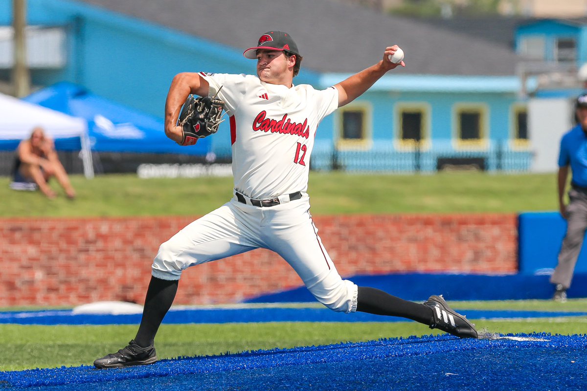 Kayden Cassidy is giving his all as he finishes the eighth. 

Cards trail 2-1 entering the home half of the eighth. 

#TheWord