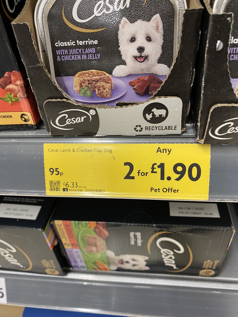 robbo2201's tweet photo. @Morrisons Nice to see you helping out in this cost of living crisis. Thought I might stick this on UKhotdeals. Bargain.🤪🤦‍♂️😂 https://t.co/iUgVCeFAIH