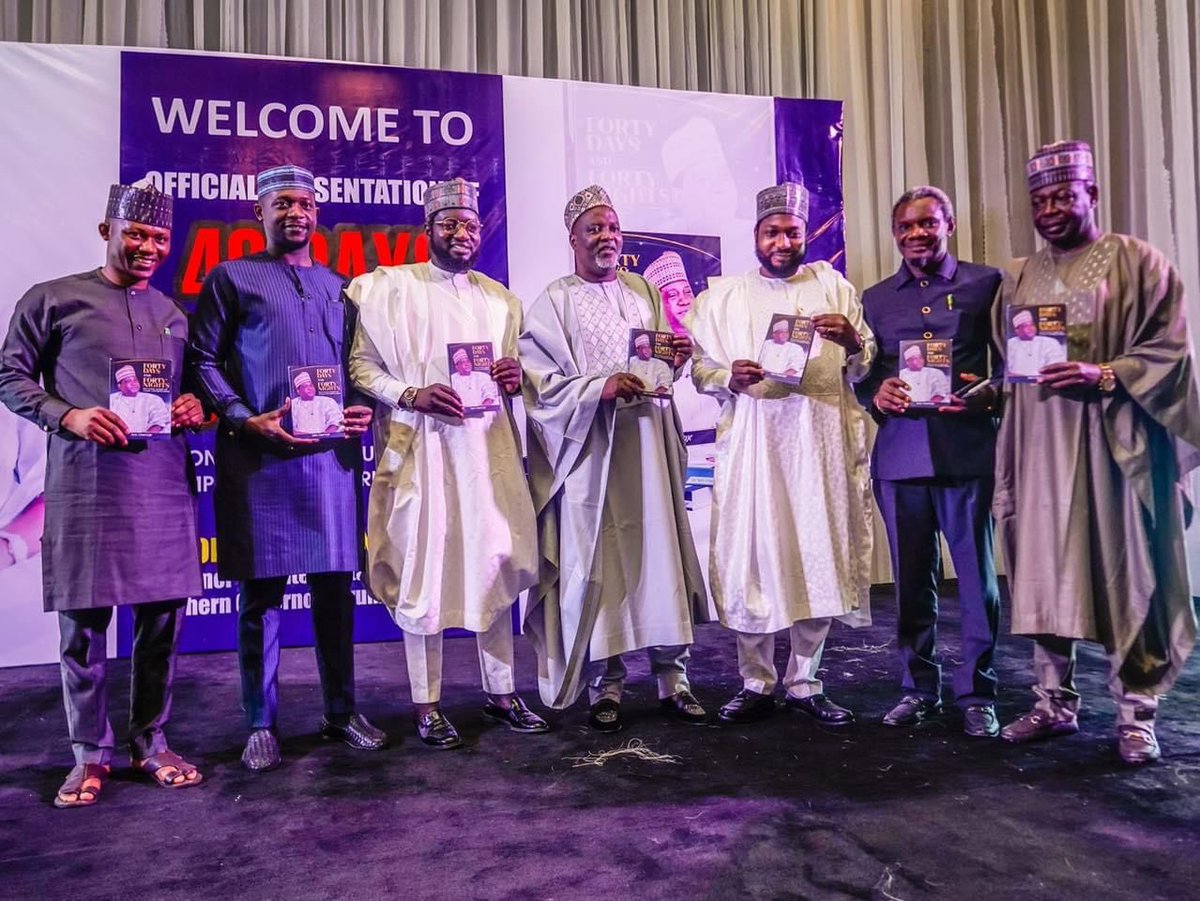 Tinubufrontier's tweet photo. [PHOTO NEWS]
Yesterday, the Deputy Speaker and House of Representatives Speakership Hopeful, Hon Idris Wase (@HonAhmedWase) was at a book Launch of H.E Barr. Simon Bako Lalong (@LalongBako) titled "40 days and 40 nights".

#WASEFORALL
#Wase4Speaker
#WaseIsCapable 
#ThinkWase https://t.co/c7w61DMOxL