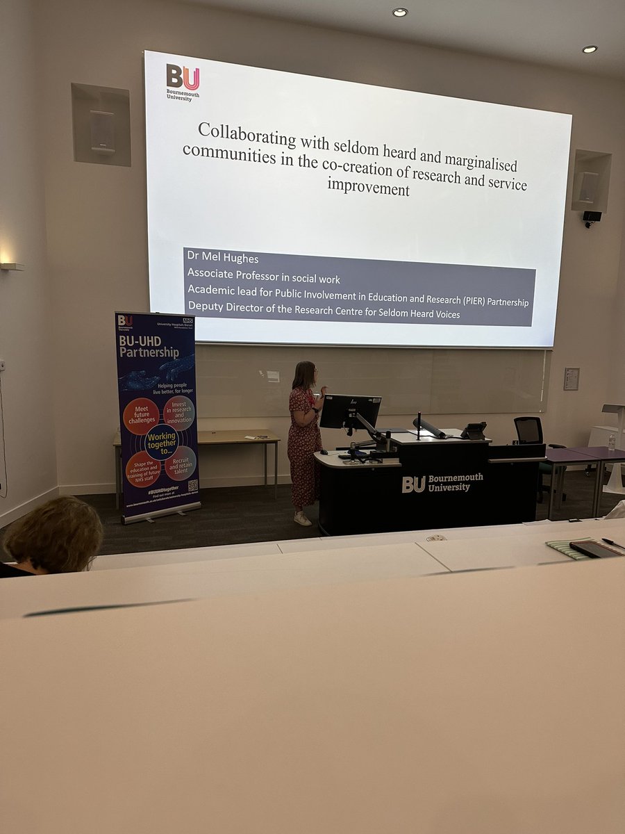 PhD_ByTheSea's tweet photo. Fantastic event this evening collaborating and networking with colleagues across @UHD_NHS and @bournemouthuni and my particular interest - how we can involve the public, communities and seldom heard voices in our research #BUUHDtogether https://t.co/vSj0vXG0nl