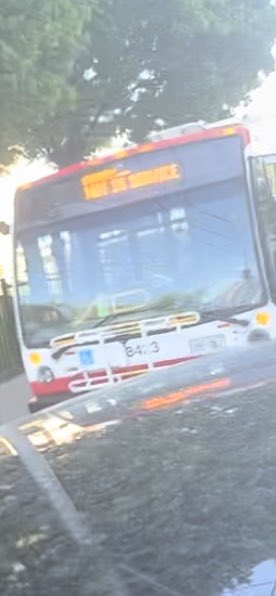frankienelson70's tweet photo. @TTChelps @TTCNewsroom Is this the vehicle number under the windshield? No one even in the vehicle. https://t.co/daLLQxU1UJ
