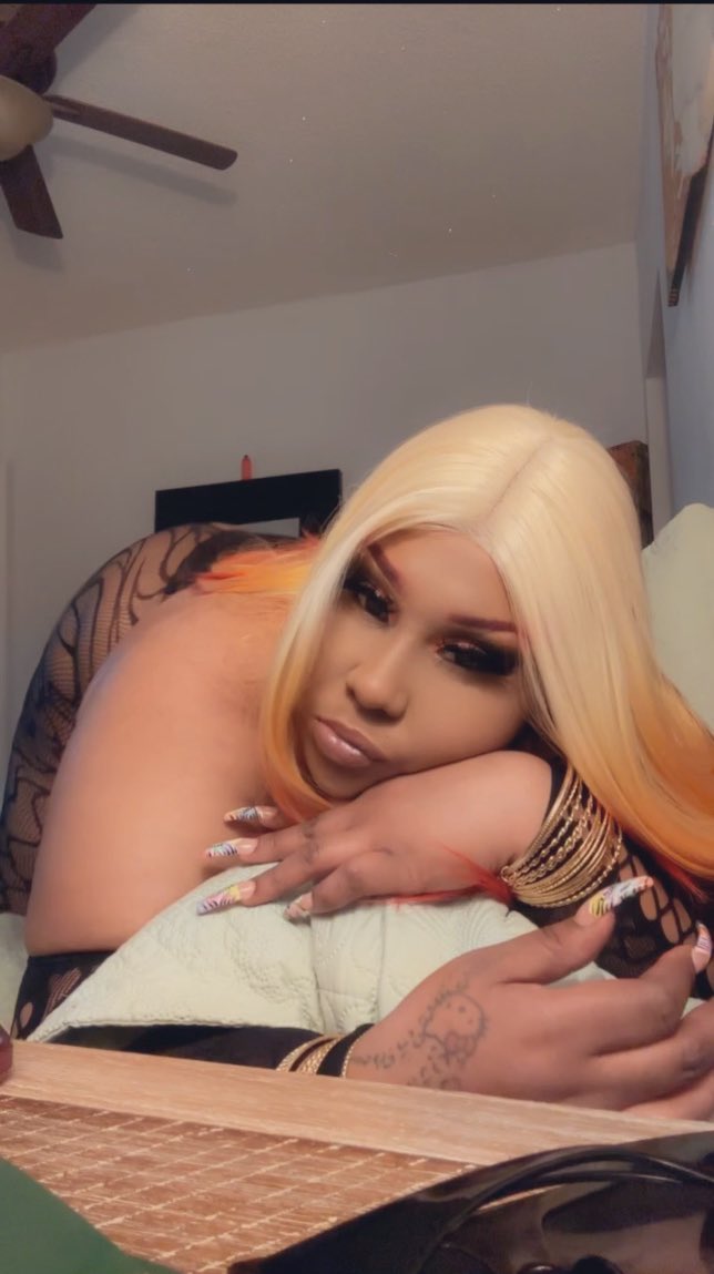 Rosee Lee Foreign tweet media