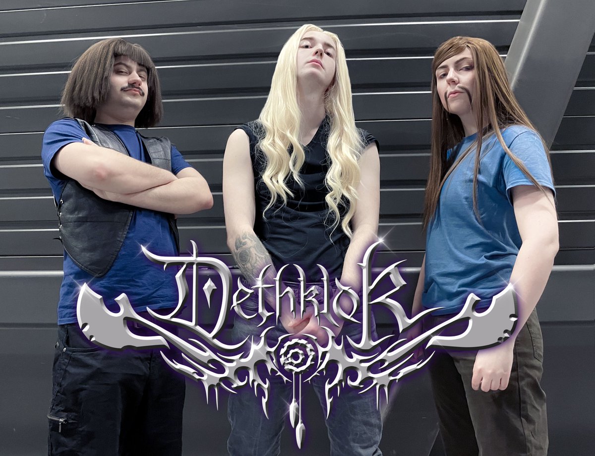 Doodily ding dong tick tock 

So glad to finally cosplay Toki with my friends 🖤
#metalocalypse #dethklok