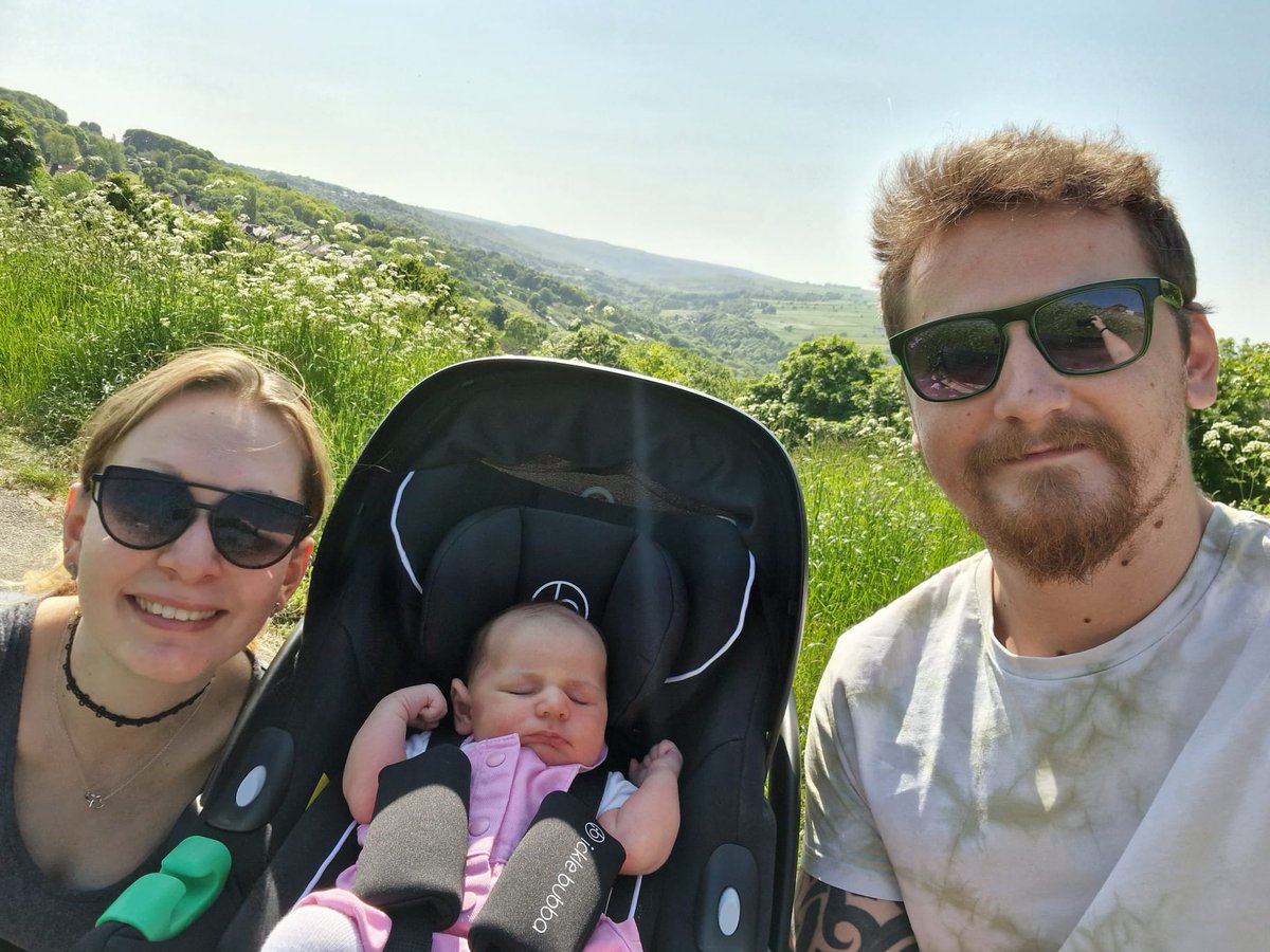 HannahMayFletch's tweet photo. Beautiful walk in the sunshine with @ZipZonMatt and our little Lola-May ☀️🫶🏼💛 https://t.co/qfdP9g6kbV