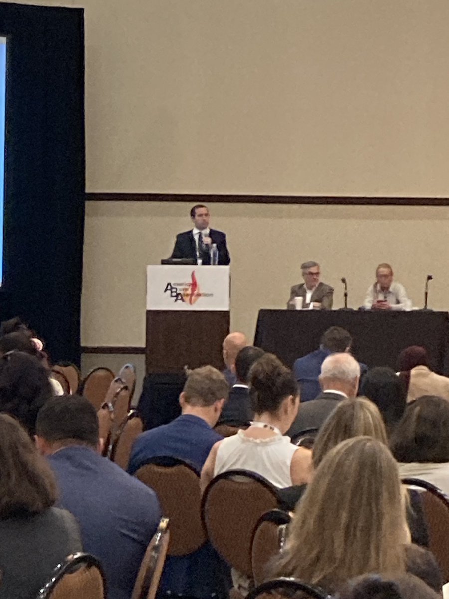 .<a href="/UFSurgResidents/">UF Surgery Residents</a>⁩ Evan Barrios presented his work on OR transfusions in burn patients at the annual ⁦<a href="/Ameriburn/">American Burn Association</a>⁩ meeting. Great research from Dr. Barrios!